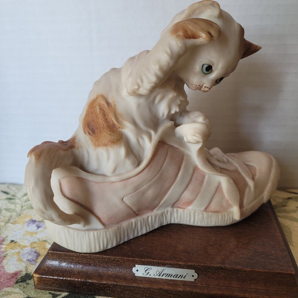 1984 RARE Vintage GIUSSEPPE ARMANI - Kitten in Sneaker Shoe - Florence, Italy